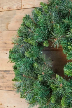 30" Belgium Unlit Wreath