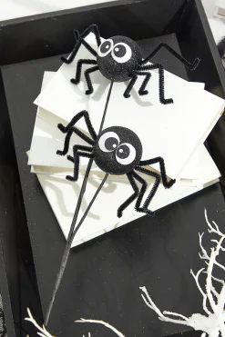 21" Black Spider Spray