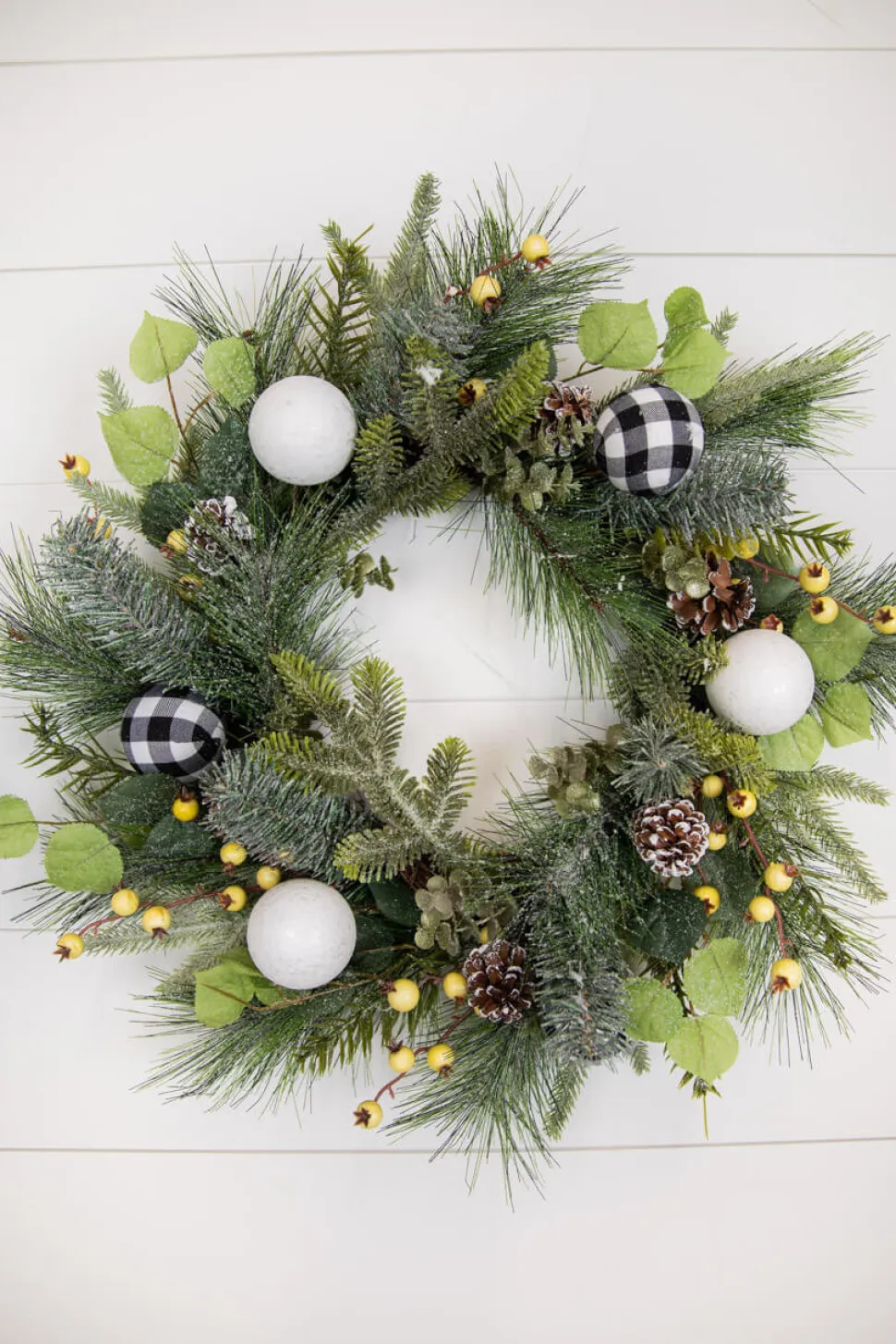 20” Christmas Pine Wreath with Ornaments , Pinecones & Berries