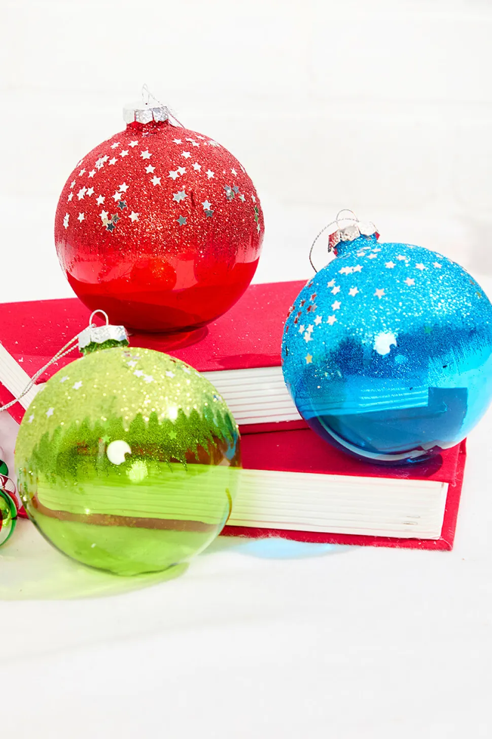 4" Glitter Ornament with Stars